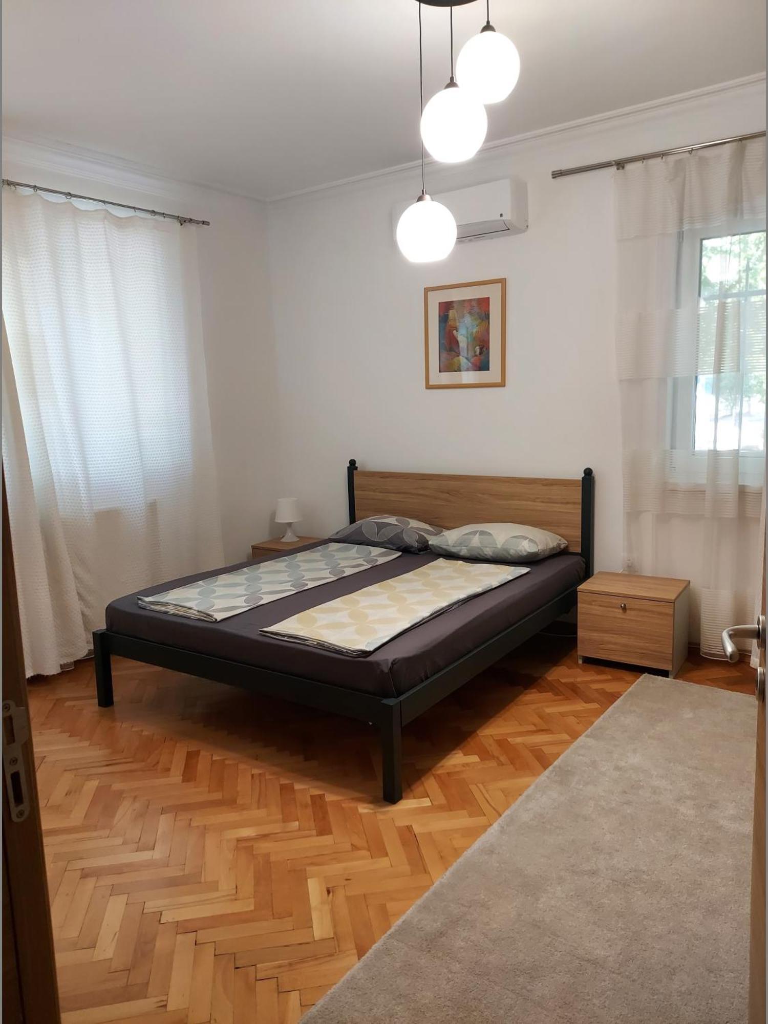 Appartamento L&C- Location And Comfort In 2 Bdr Sofia Esterno foto